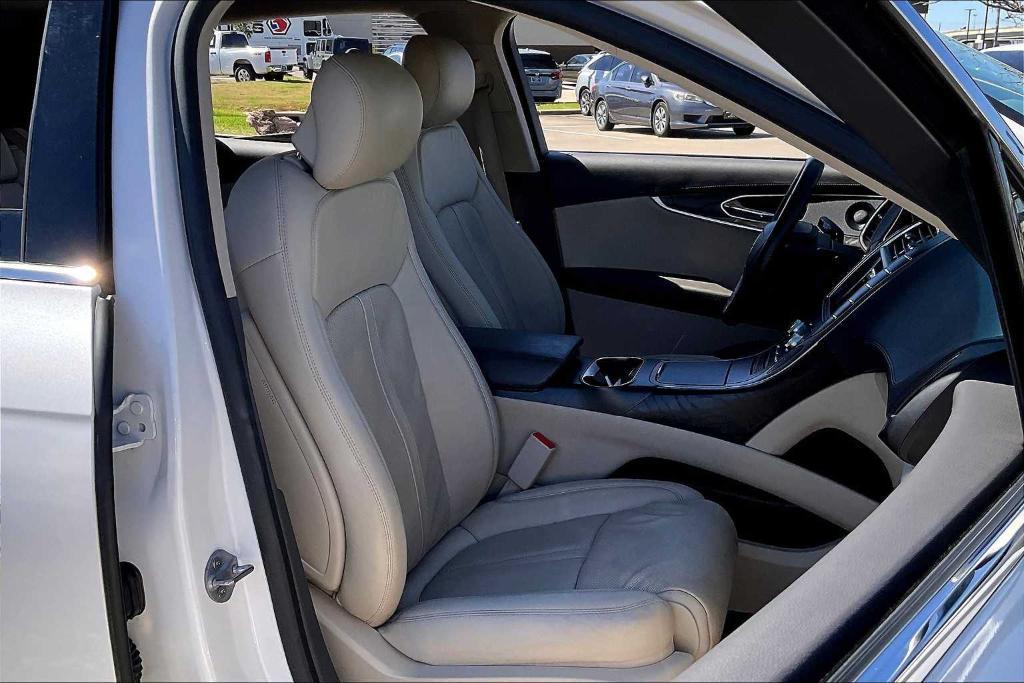 used 2019 Lincoln Nautilus car, priced at $23,495