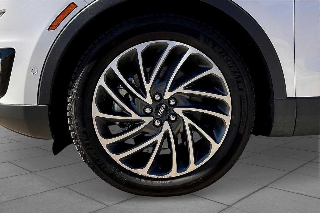 used 2019 Lincoln Nautilus car, priced at $23,495