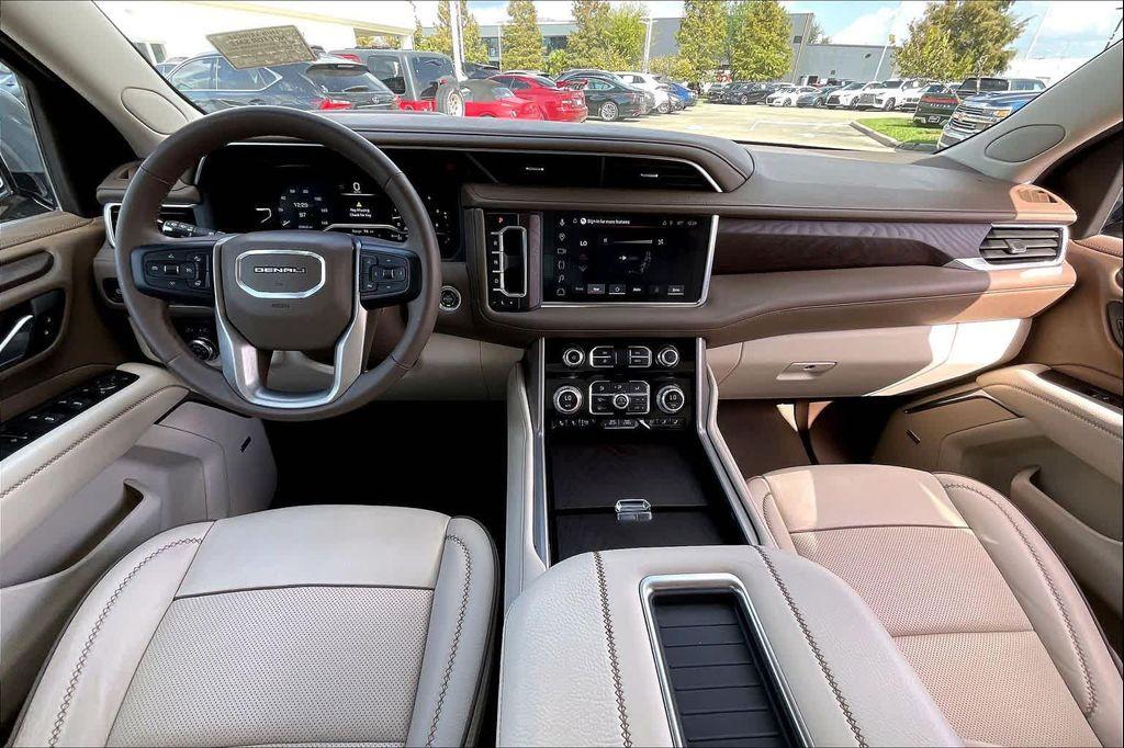 used 2024 GMC Yukon car, priced at $64,995