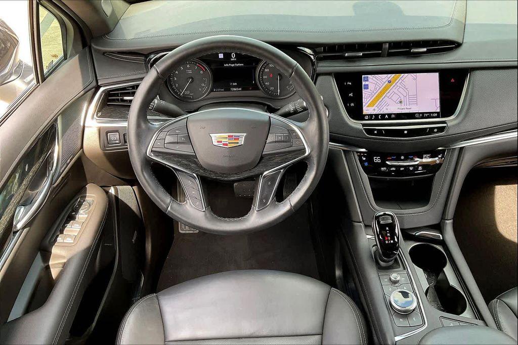 used 2021 Cadillac XT5 car, priced at $23,995
