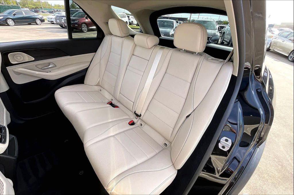 used 2022 Mercedes-Benz GLE 350 car, priced at $36,995