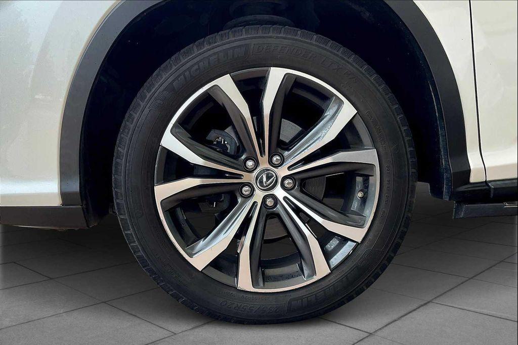 used 2018 Lexus RX 350L car, priced at $27,995