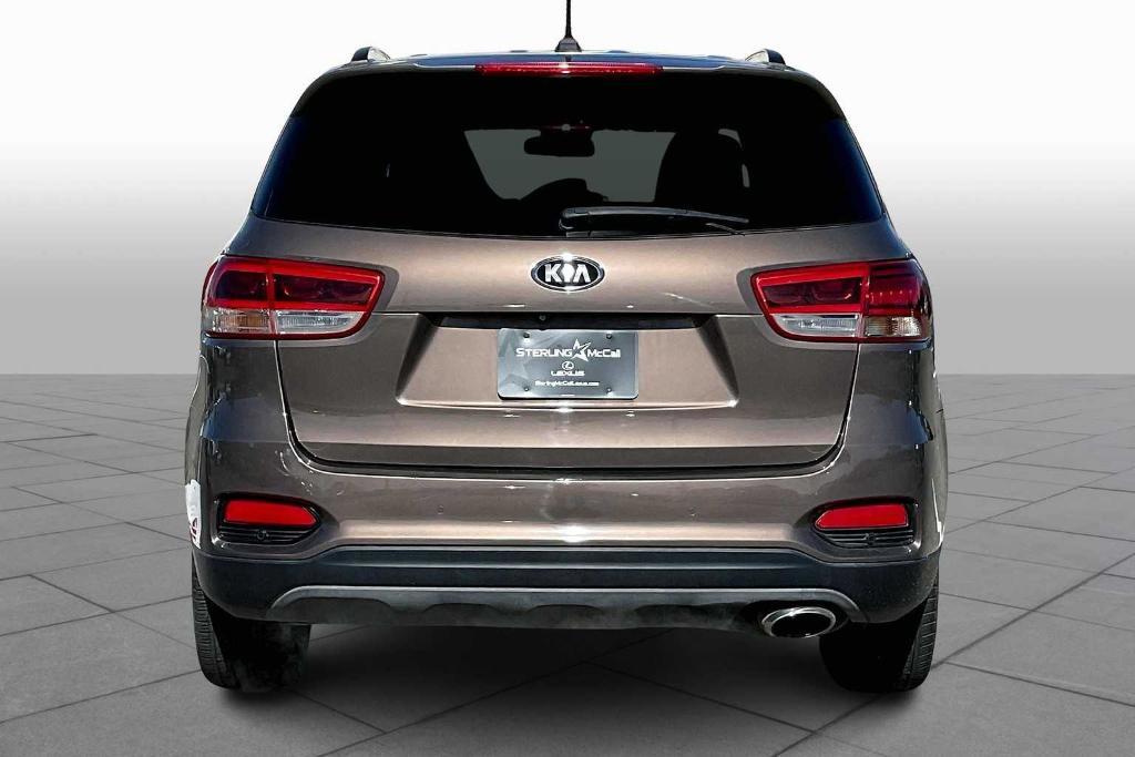 used 2019 Kia Sorento car, priced at $19,495