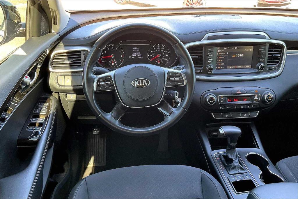 used 2019 Kia Sorento car, priced at $19,495