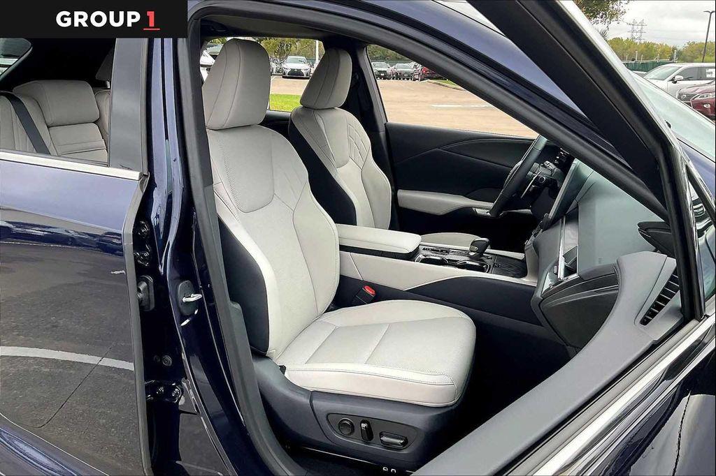 used 2025 Lexus RX 350 car, priced at $54,495