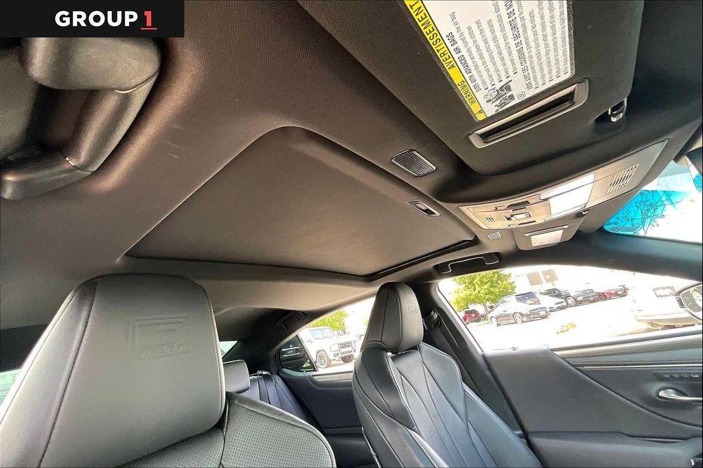 used 2022 Lexus ES 350 car, priced at $38,995