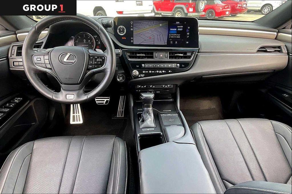 used 2022 Lexus ES 350 car, priced at $38,995