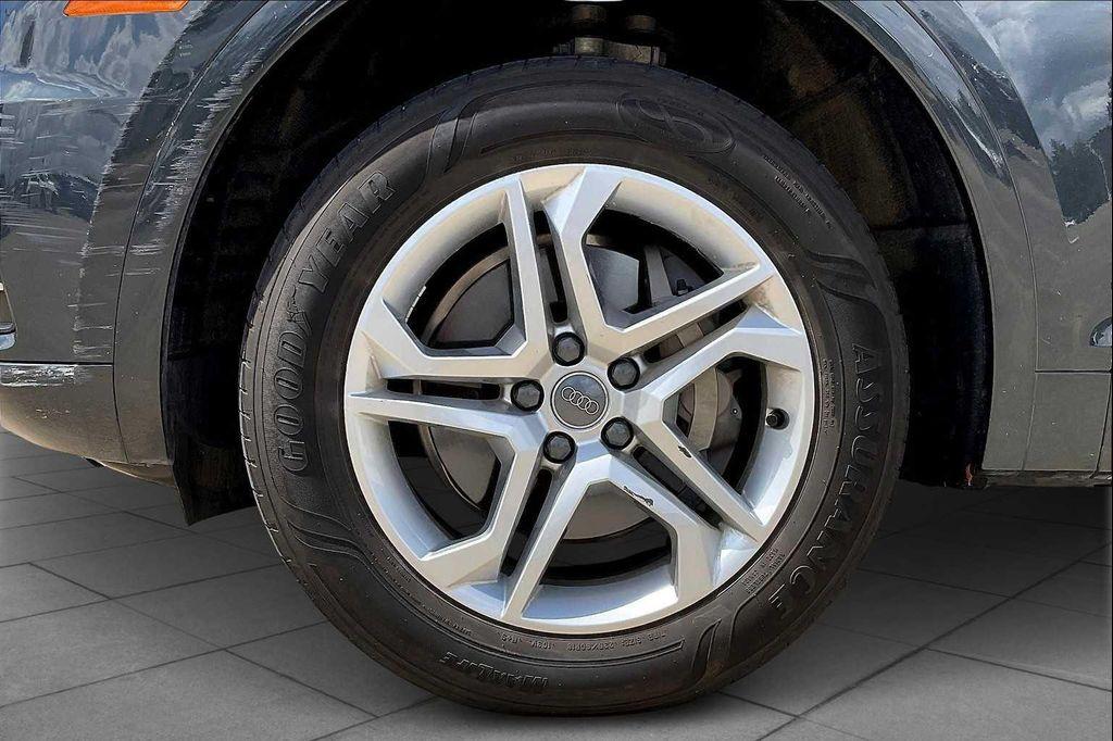 used 2018 Audi Q5 car, priced at $14,895