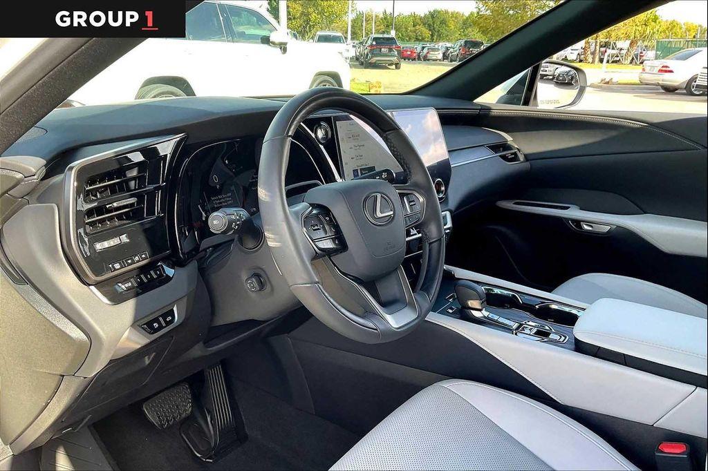 used 2025 Lexus RX 350 car, priced at $53,995
