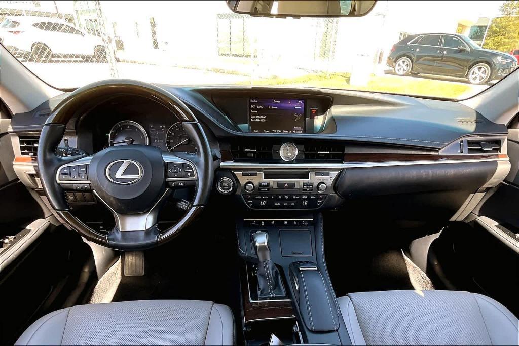 used 2017 Lexus ES 350 car, priced at $26,325