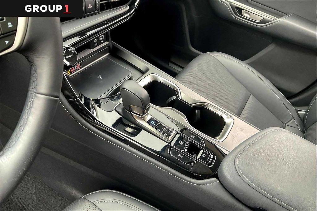 used 2025 Lexus NX 250 car, priced at $41,995