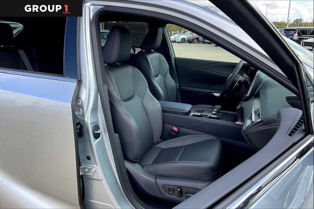 used 2025 Lexus RX 350 car, priced at $53,995