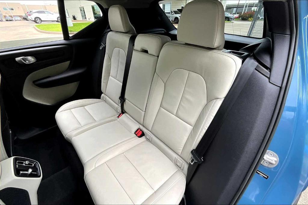 used 2023 Volvo XC40 car, priced at $30,995