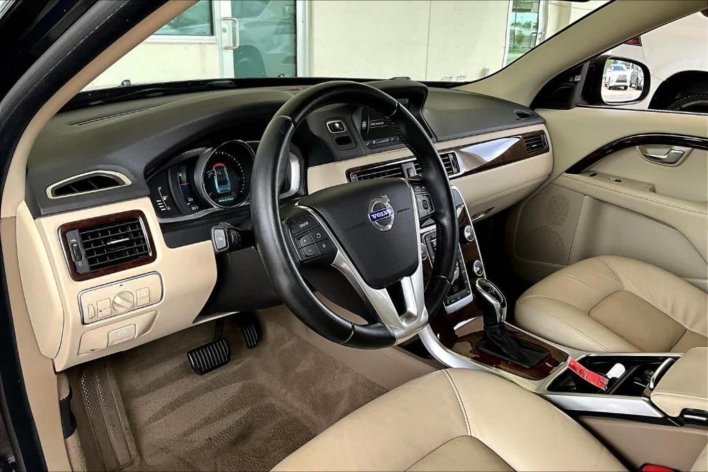 used 2015 Volvo S80 car, priced at $9,995