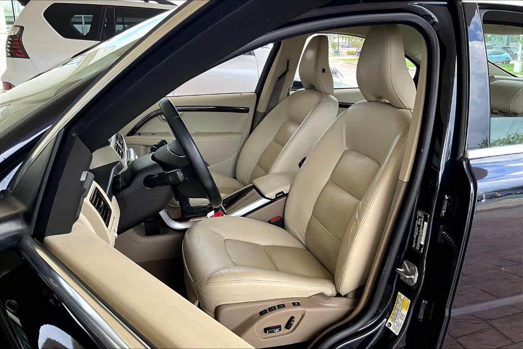 used 2015 Volvo S80 car, priced at $9,995