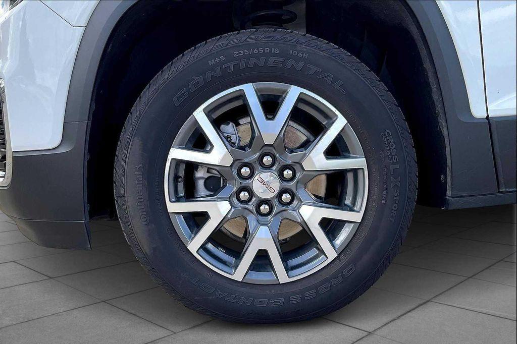 used 2022 GMC Acadia car, priced at $22,960