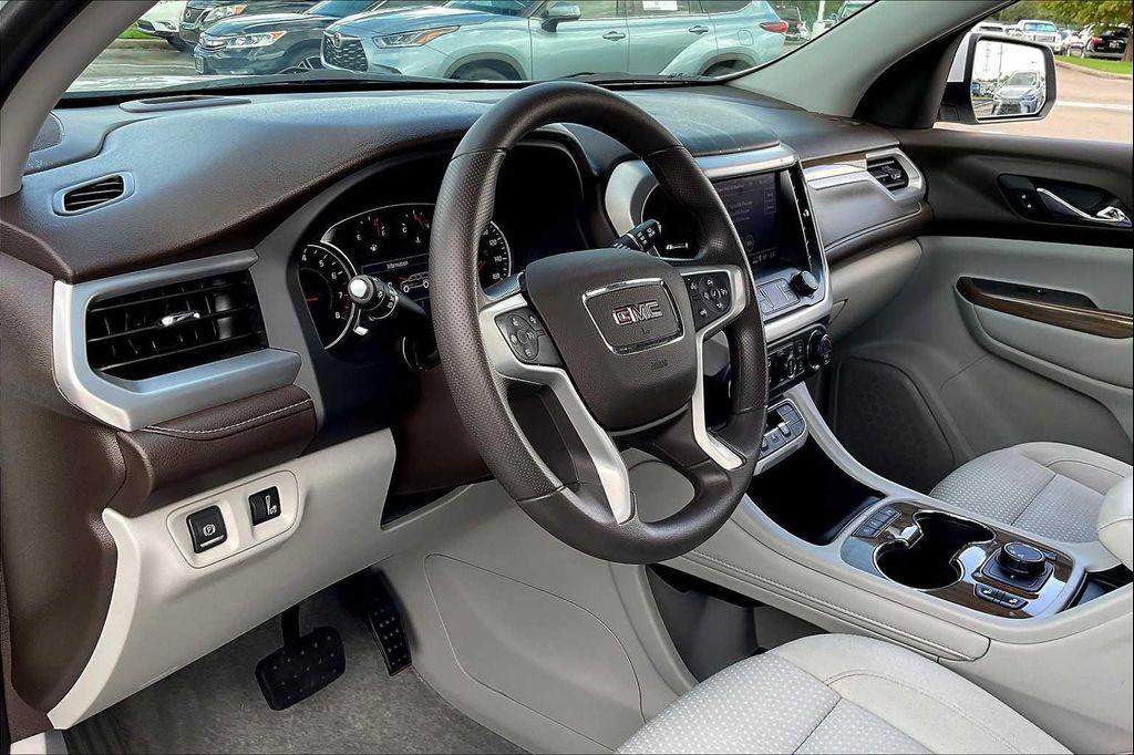 used 2022 GMC Acadia car, priced at $22,960