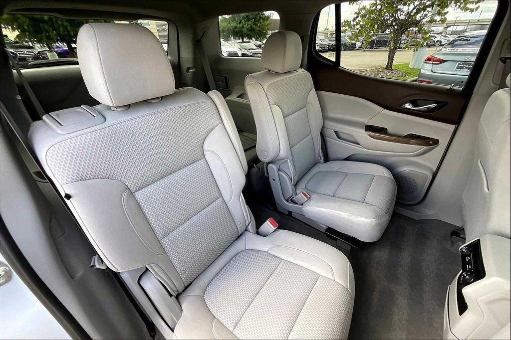 used 2022 GMC Acadia car, priced at $22,960