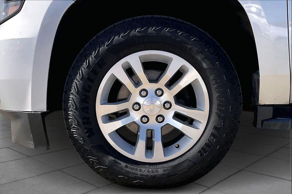 used 2019 Chevrolet Suburban car, priced at $22,995