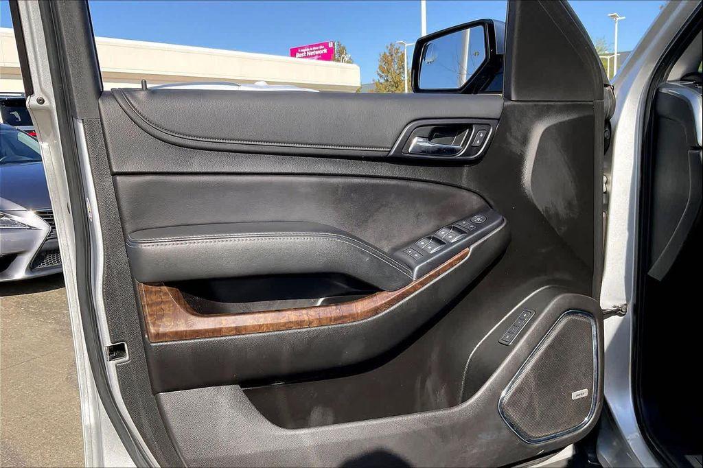 used 2019 Chevrolet Suburban car, priced at $22,995