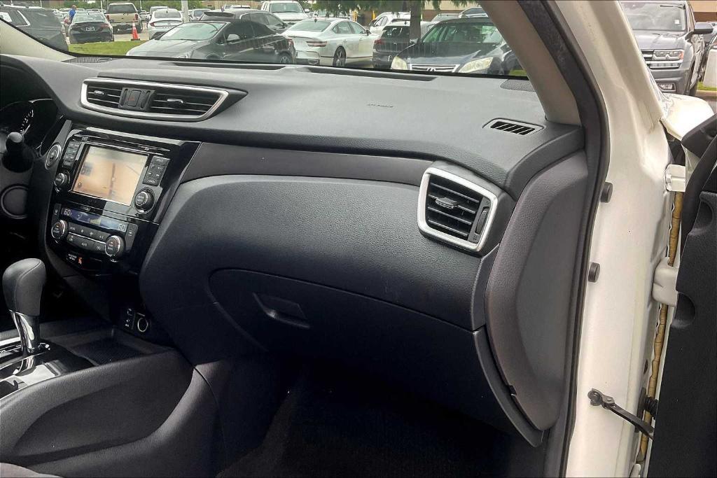 used 2015 Nissan Rogue car, priced at $9,295