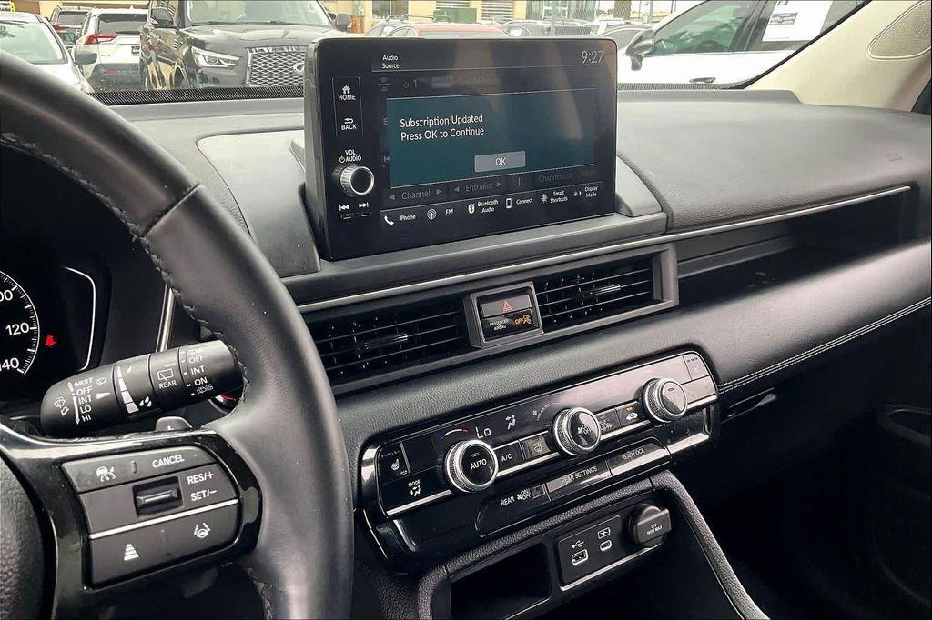 used 2023 Honda Pilot car, priced at $33,995