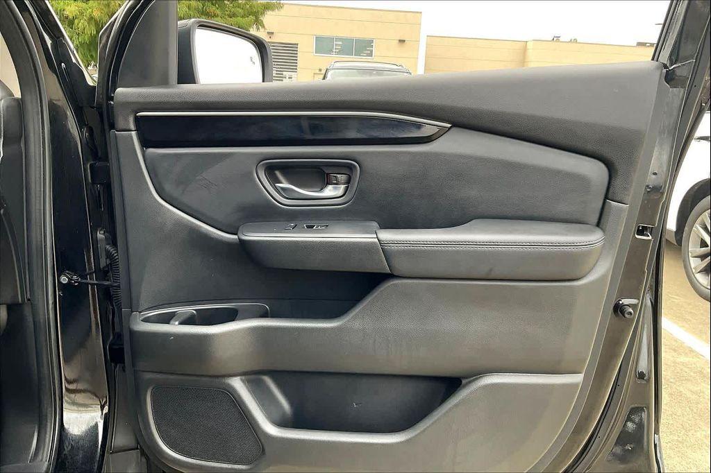 used 2023 Honda Pilot car, priced at $33,995