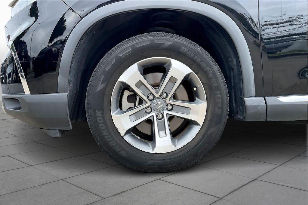 used 2023 Honda Pilot car, priced at $33,995