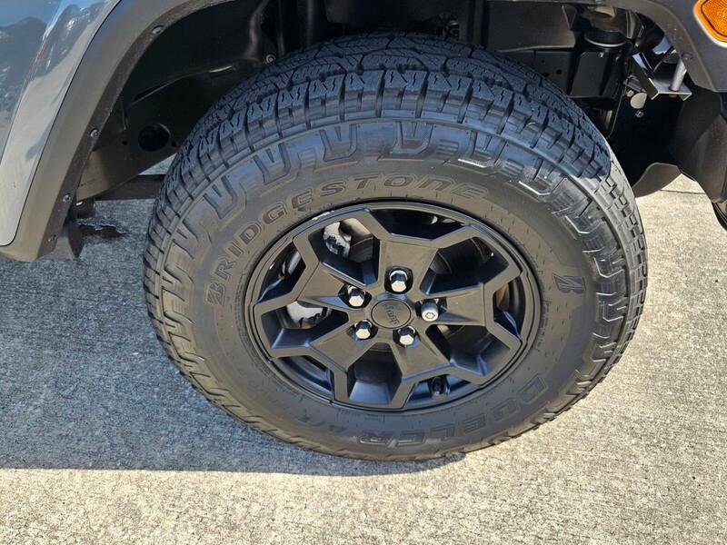 used 2021 Jeep Gladiator car, priced at $28,488