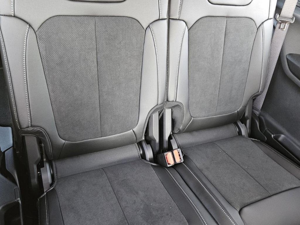 new 2025 Jeep Grand Cherokee L car, priced at $43,036