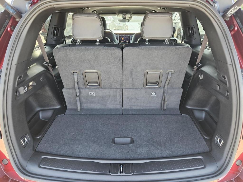 new 2025 Jeep Grand Cherokee L car, priced at $43,036