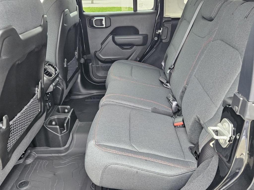new 2025 Jeep Wrangler car, priced at $48,163