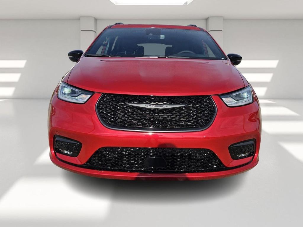 new 2026 Chrysler Pacifica car, priced at $43,080