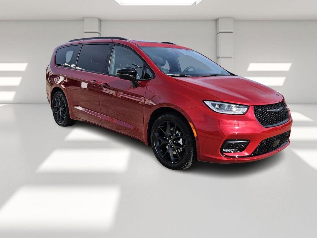 new 2026 Chrysler Pacifica car, priced at $43,080