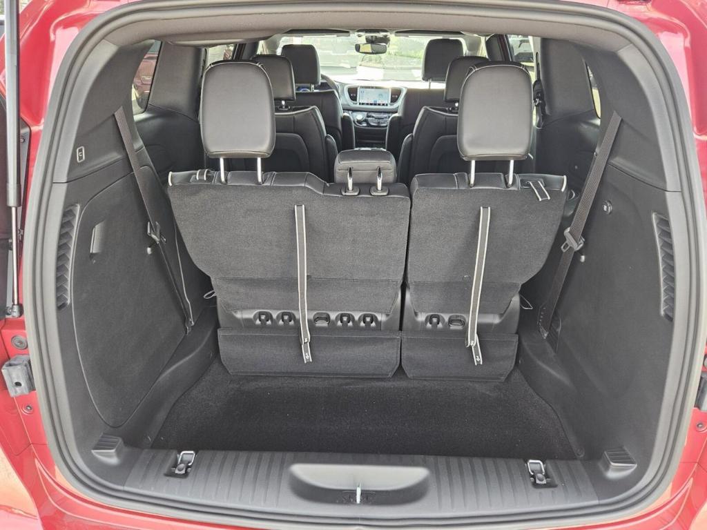 new 2026 Chrysler Pacifica car, priced at $43,080