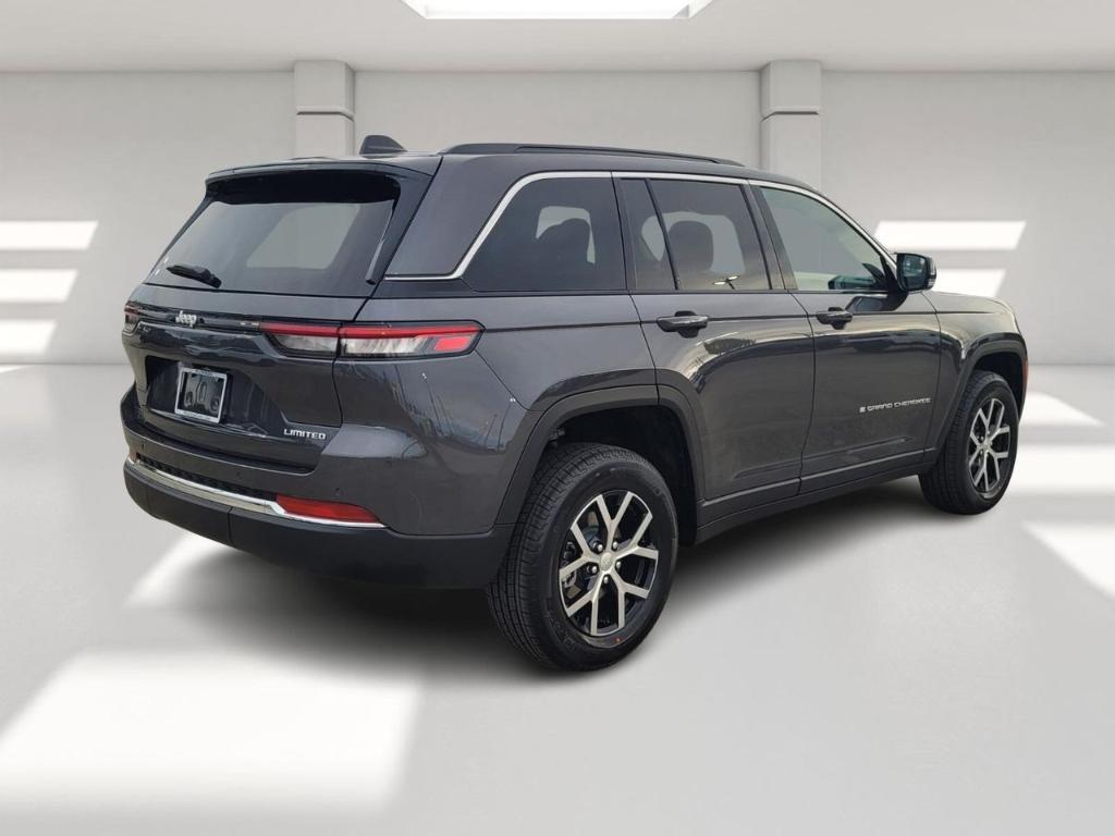 new 2025 Jeep Grand Cherokee car, priced at $40,583