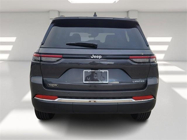 new 2025 Jeep Grand Cherokee car, priced at $42,083