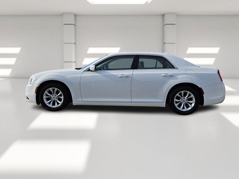 used 2021 Chrysler 300 car, priced at $21,637