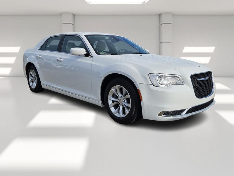 used 2021 Chrysler 300 car, priced at $21,637