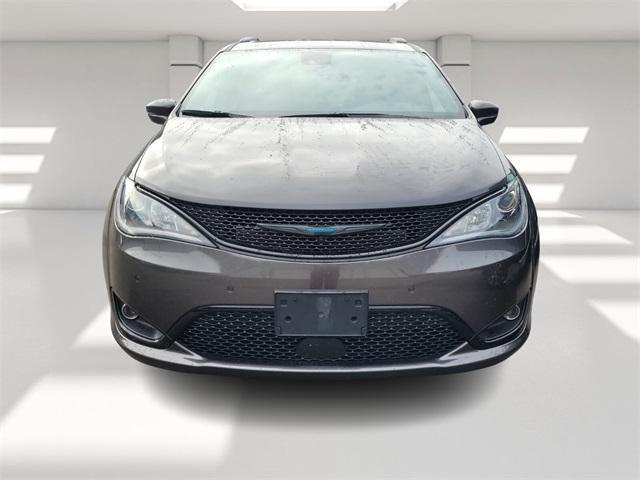 used 2020 Chrysler Pacifica Hybrid car, priced at $30,988