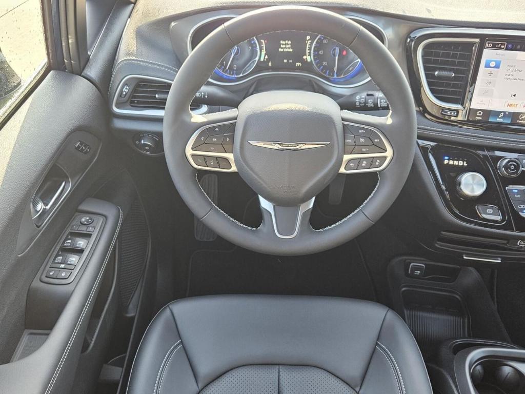 new 2025 Chrysler Pacifica car, priced at $41,153