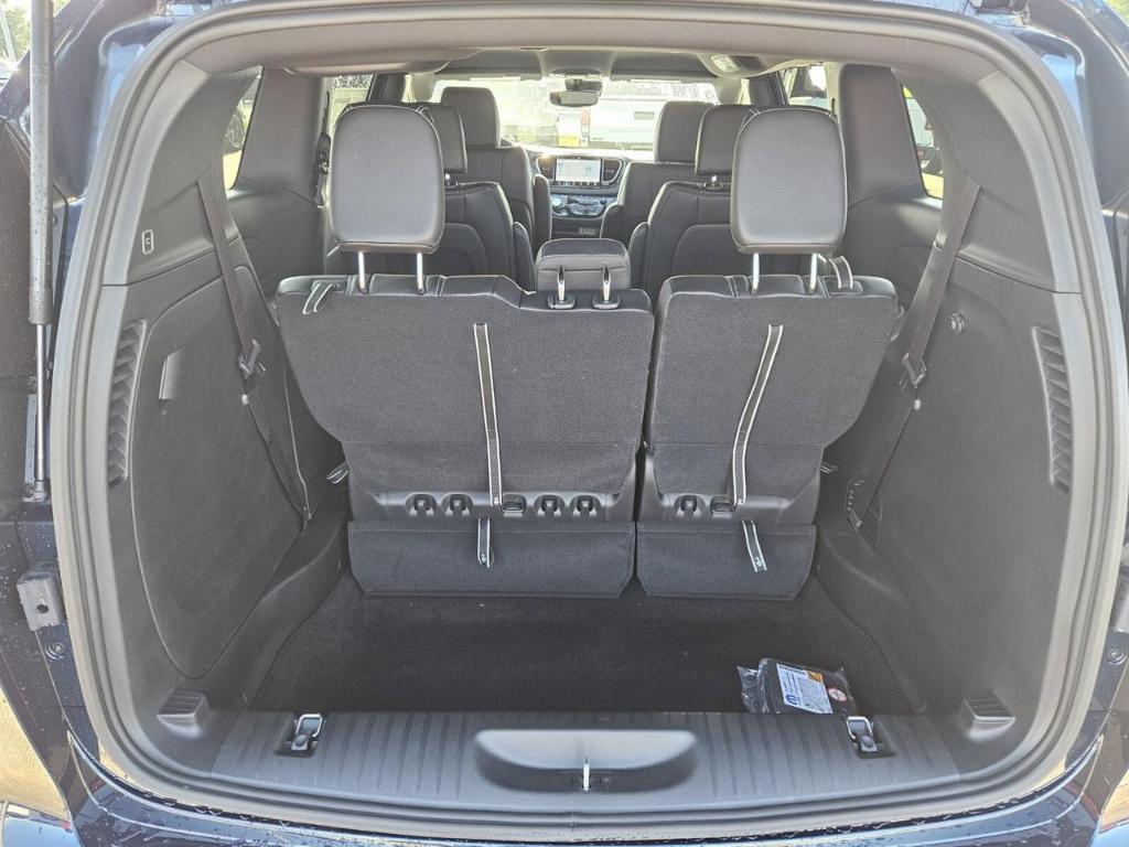 new 2025 Chrysler Pacifica car, priced at $41,153