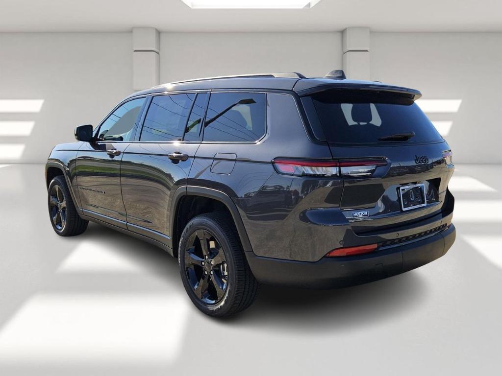 new 2025 Jeep Grand Cherokee L car, priced at $43,172