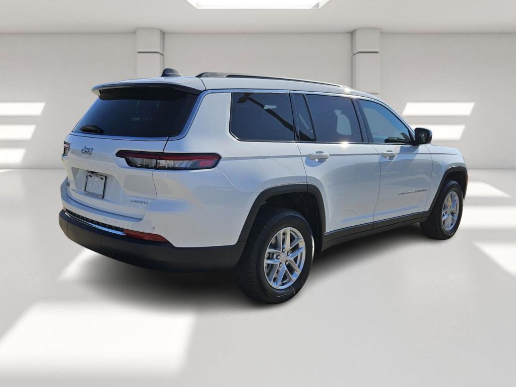 new 2025 Jeep Grand Cherokee L car, priced at $38,029