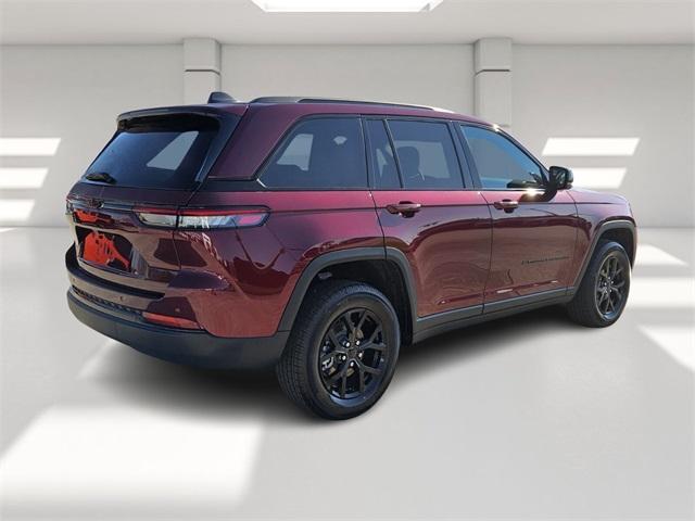 new 2025 Jeep Grand Cherokee car, priced at $39,723