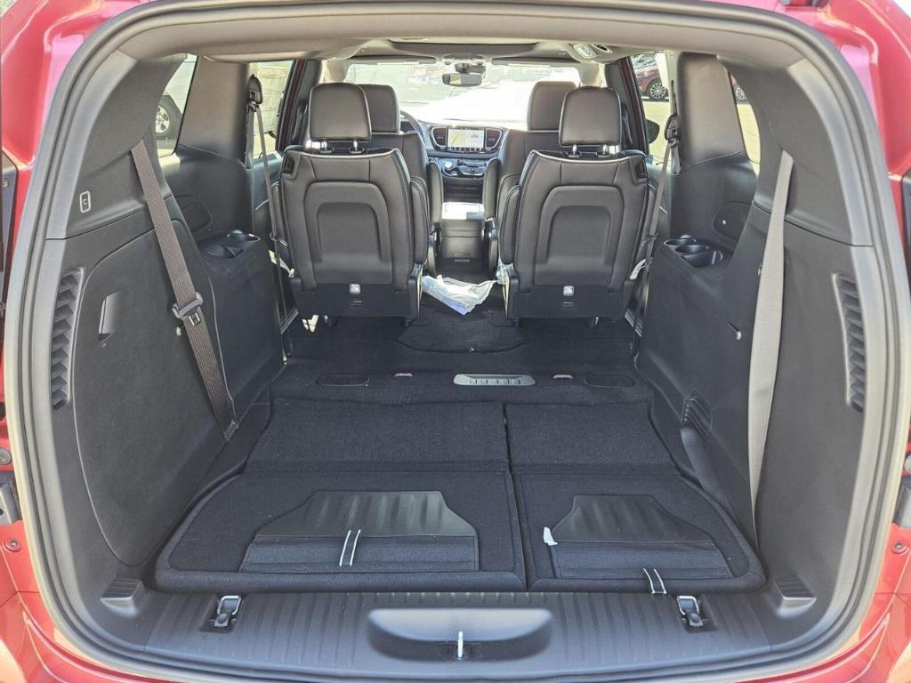 new 2026 Chrysler Pacifica car, priced at $43,717