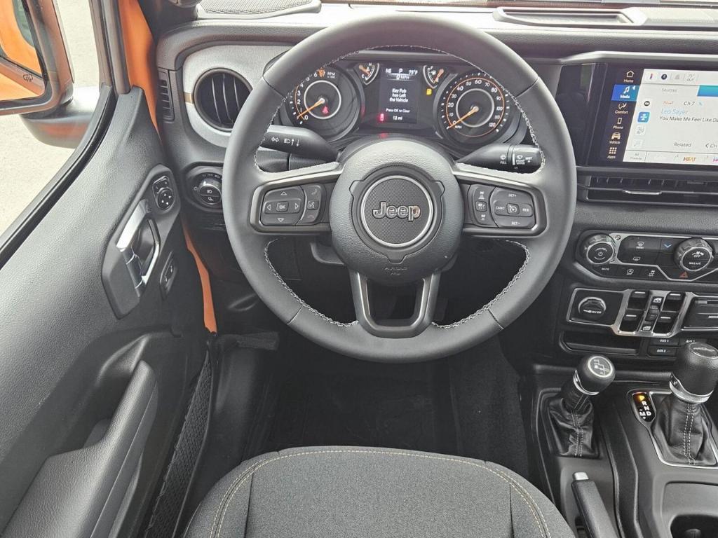 new 2025 Jeep Gladiator car, priced at $43,485