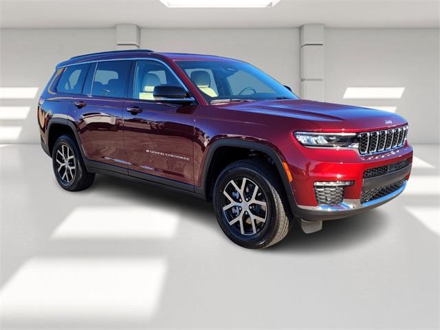 new 2025 Jeep Grand Cherokee L car, priced at $49,335