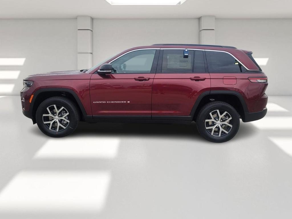 new 2025 Jeep Grand Cherokee car, priced at $42,083