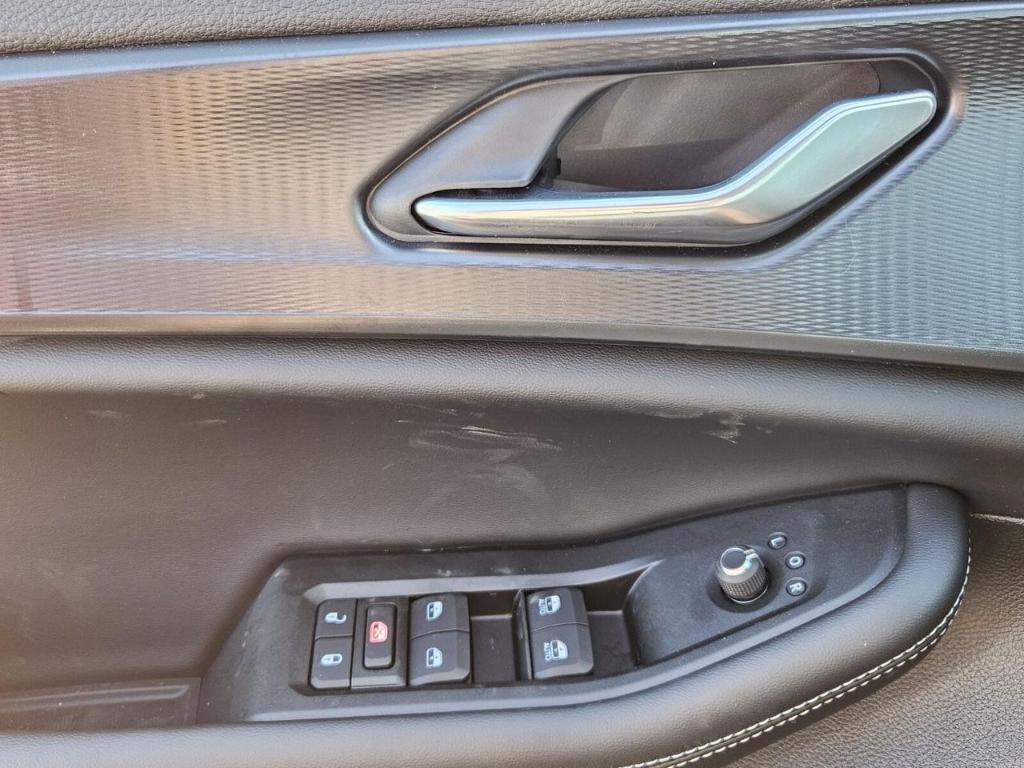 new 2025 Jeep Grand Cherokee L car, priced at $40,356